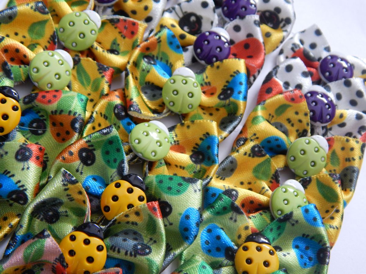 L1194 LAÇO ESTAMPA JOANINHA C/ BOT. DE JOANINHA - 30 UN - Image 2