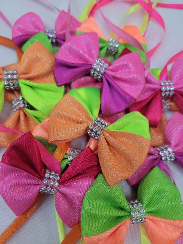 L10830 LAÇO BORBOLETA DUPLO C/STRASS - 15 UN