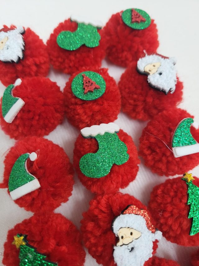 L570 POMPOM NATAL - 15 UN - Image 7