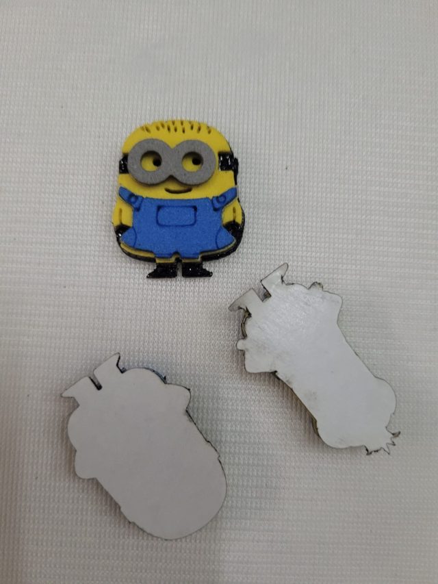 L0124 ADESIVO EM E.V.A MINIONS - 20 UN - Image 2