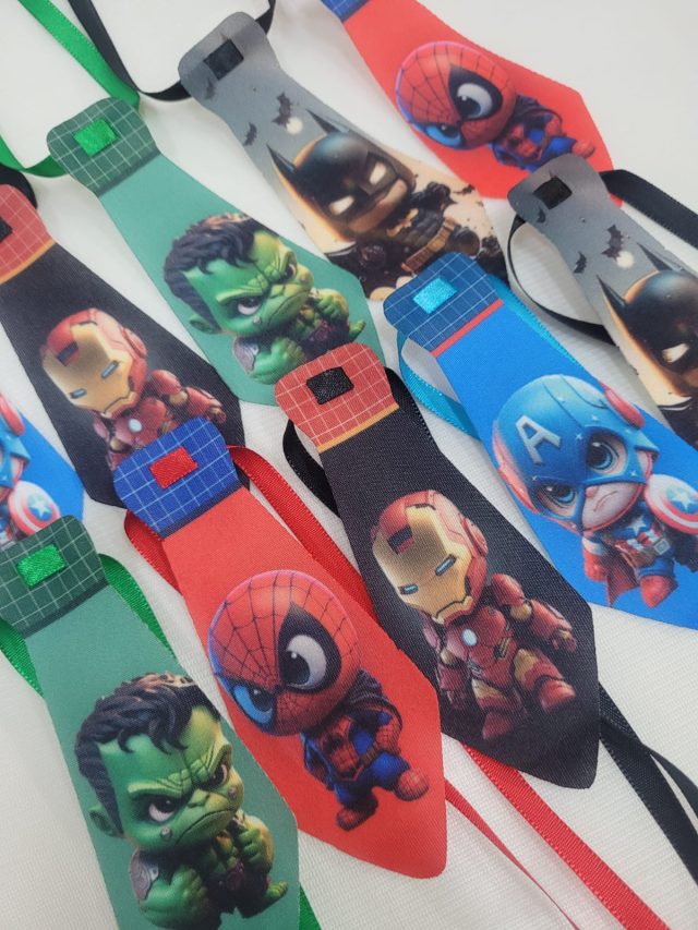 G265011 SOCIAL ESTAMPA SUPER HEROIS KIDS - 20 UN