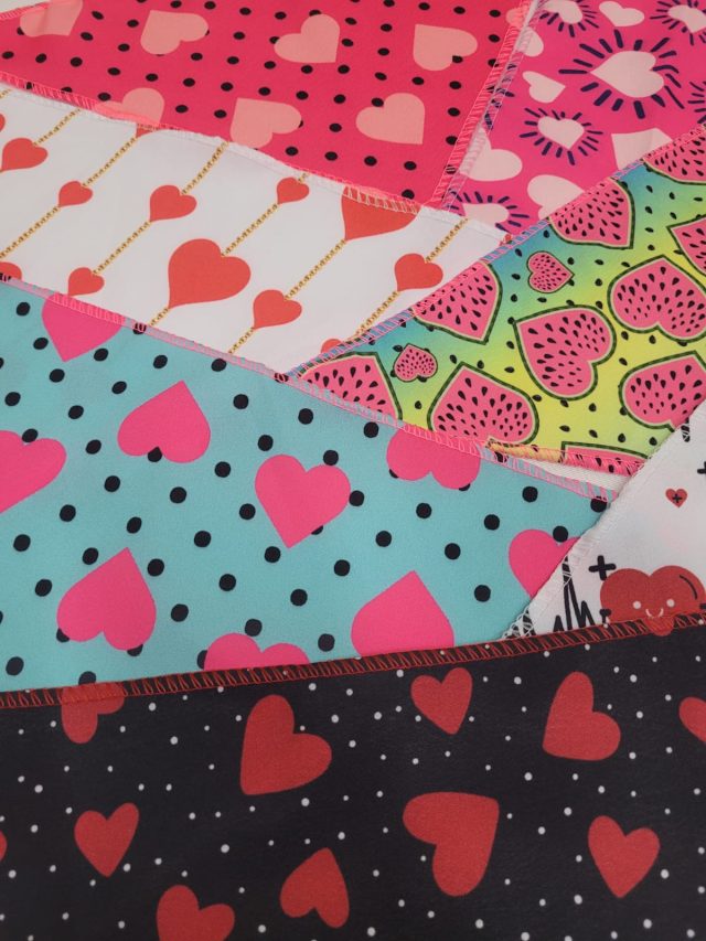 B143 BANDANA LOVE - 10 UN