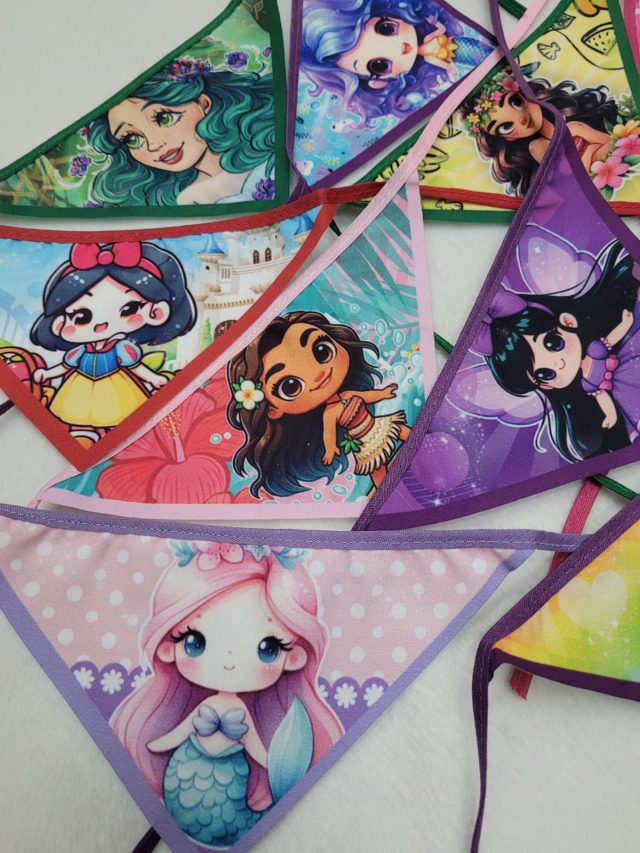 B456 BANDANA ESTAMPAS DE PRINCESAS - 10 UN - Image 2