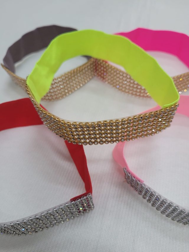 L088 GARGANTILHA STRASS - 15 UN