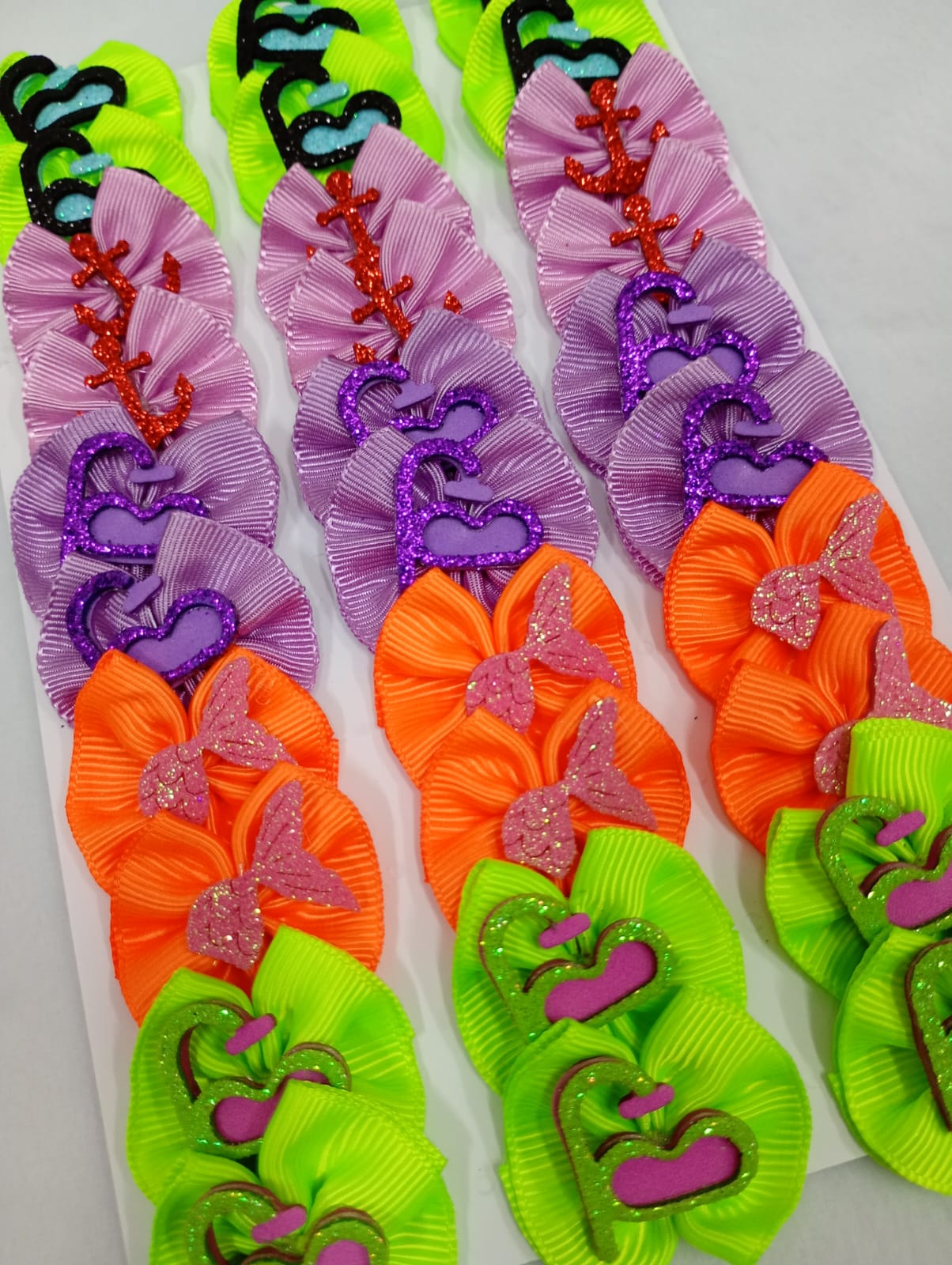 L11675 LAÇO GORG C/ENFEITES E.V.A - 30 UN - Imagem 5