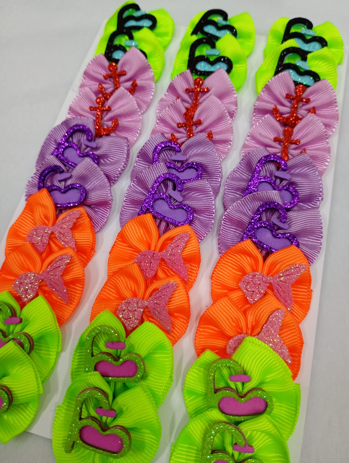 L11675 LAÇO GORG C/ENFEITES E.V.A - 30 UN - Imagem 3